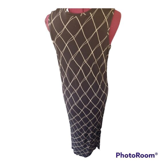 Lord and Taylor sleeveless maxi dress with side split - Picture 3 of 8